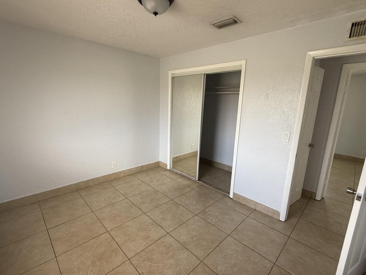 2820 Avenue S #8 - Photo 7 of 8