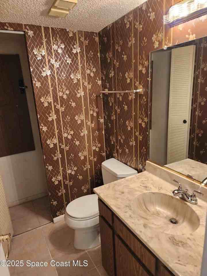 8721 Lantana Ct - Photo 2 of 17