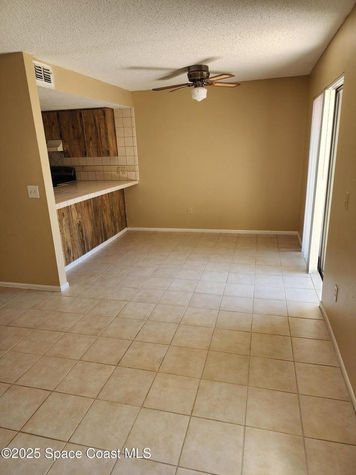 8721 Lantana Ct - Photo 7 of 17