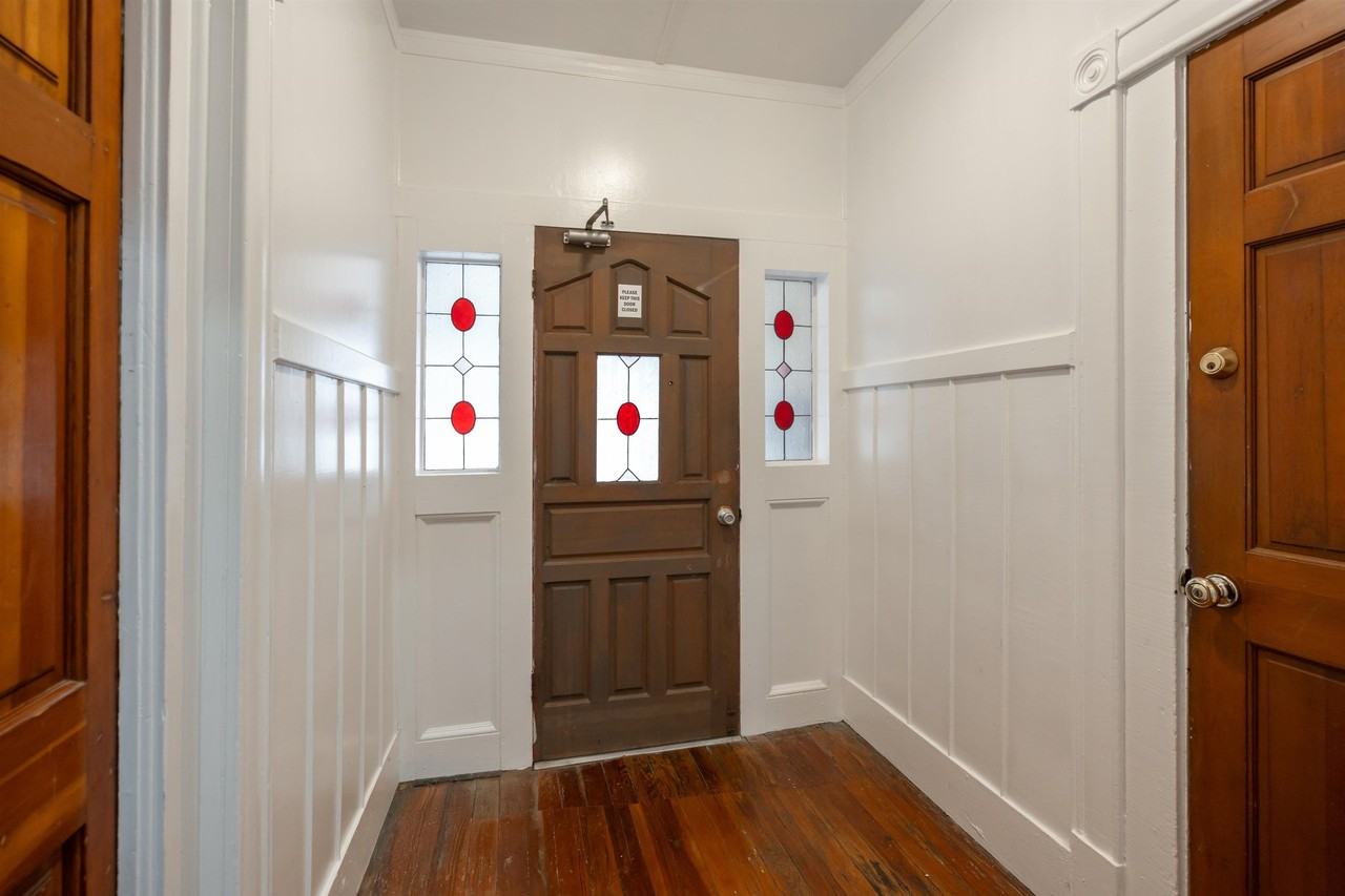 25 Desoto Pl #4 - Photo 5 of 28
