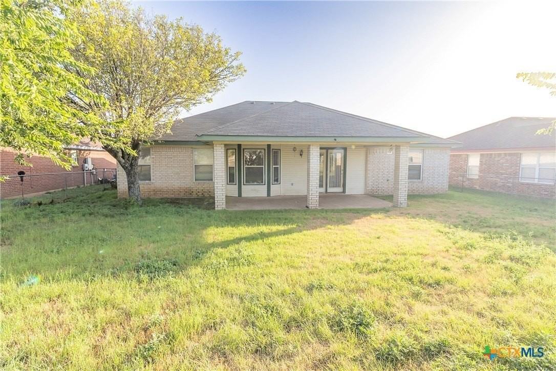 4514 Hondo Dr - Photo 5 of 39