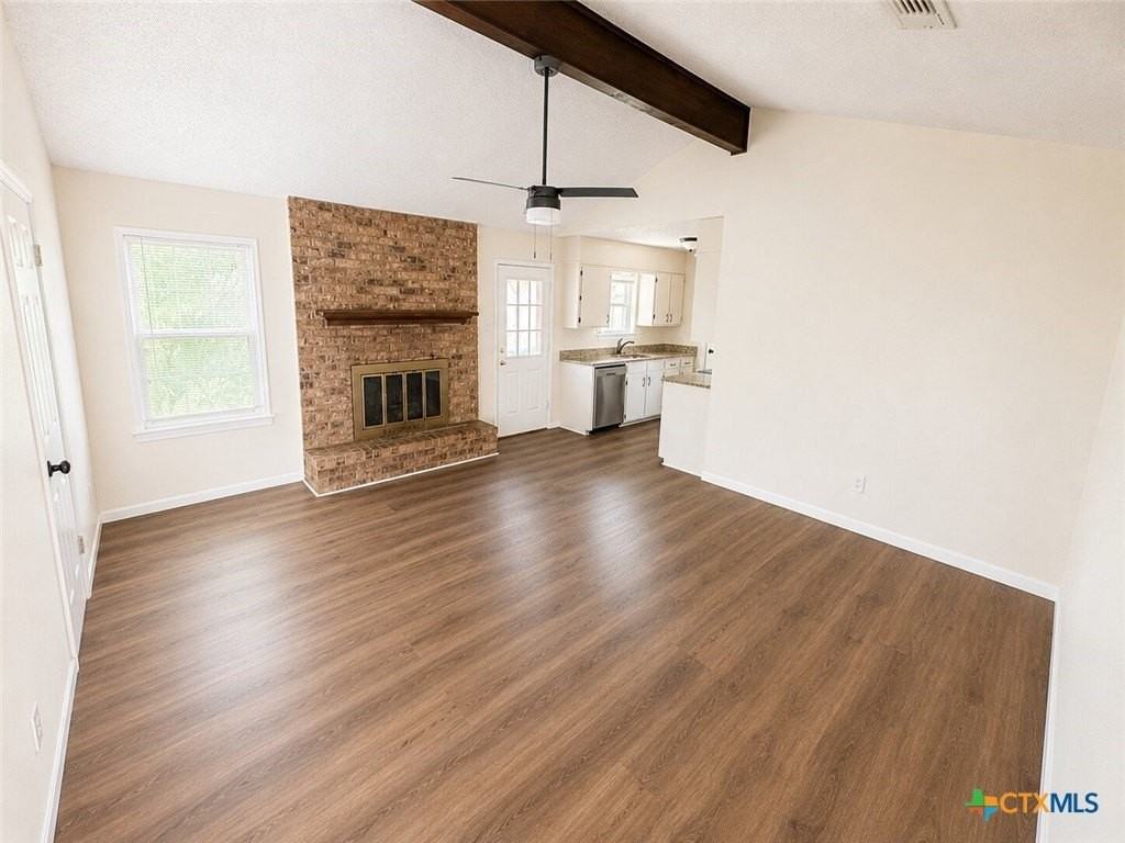 1709 Shoemaker Dr - Photo 3 of 12
