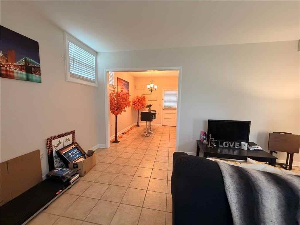 412 Bellevue Ave #9 - Photo 7 of 25