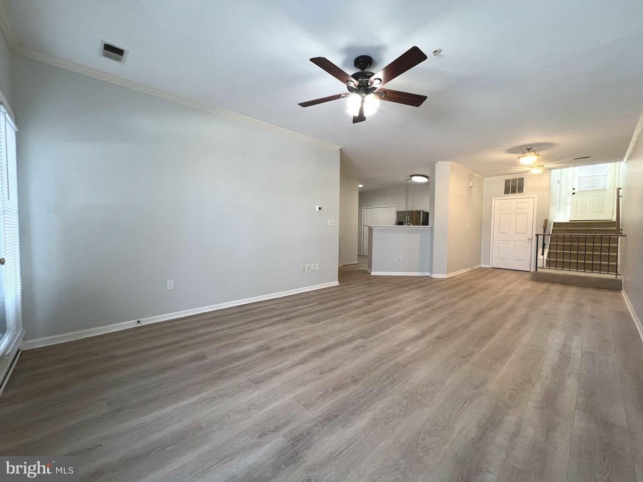 1439 Nestlewood Ct - Photo 5 of 20
