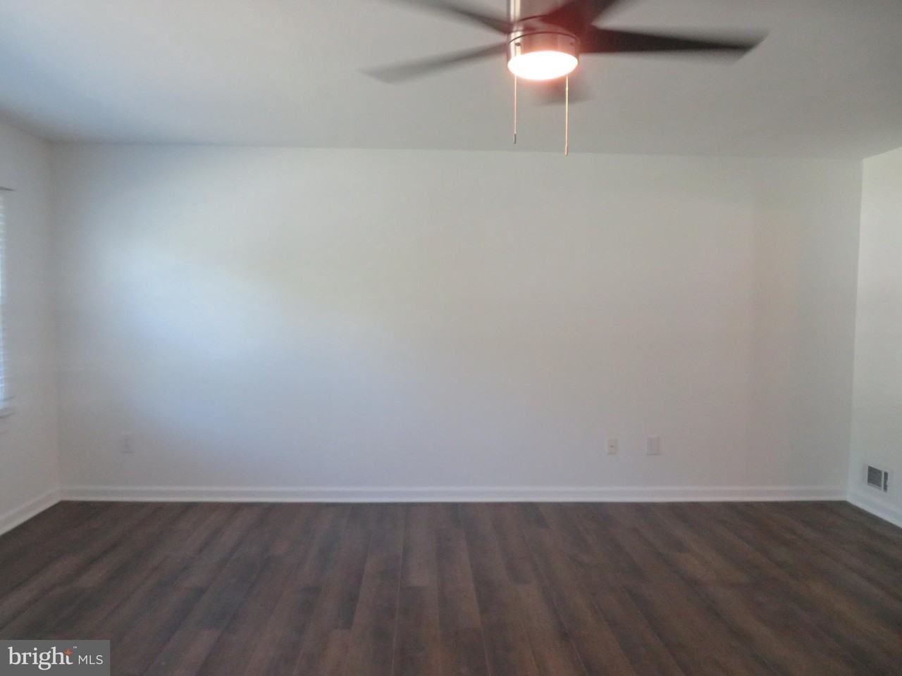 7895 Pavilion Dr - Photo 5 of 43
