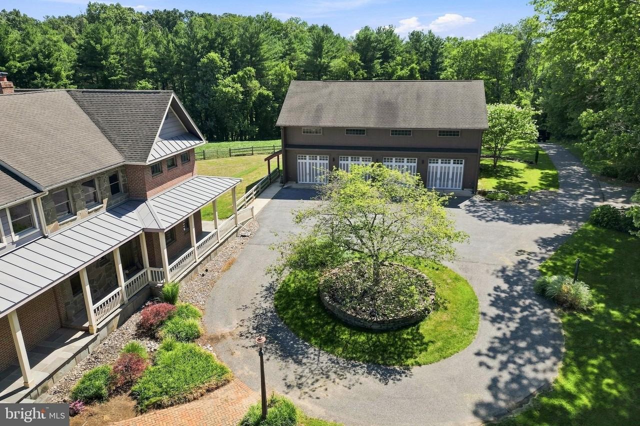 17330 Masemore Rd - Photo 2 of 50