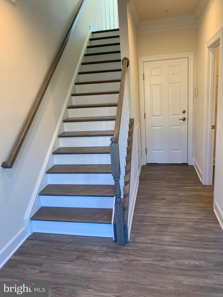 2871 Chalkstone Pl - Photo 3 of 24