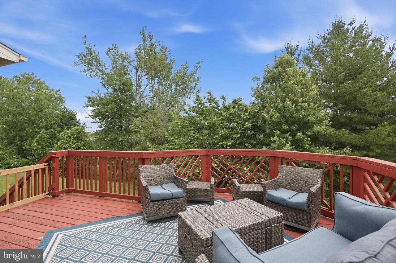 1908 Orchard Hill Dr - Photo 4 of 43