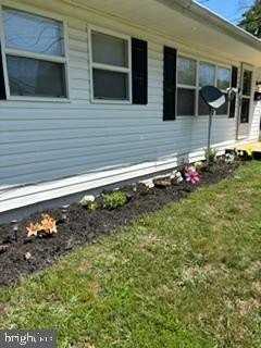 46546 Midway Dr - Photo 3 of 34