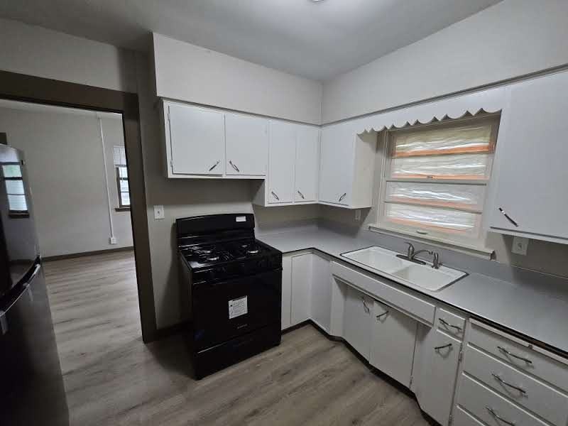 201 Polk St #1 - Photo 4 of 11