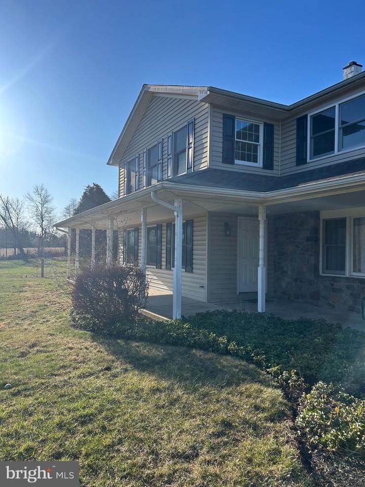 436 Pineville Rd - Photo 4 of 13