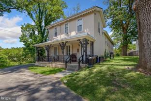 350 Green Ln #2R - Photo 1 of 1