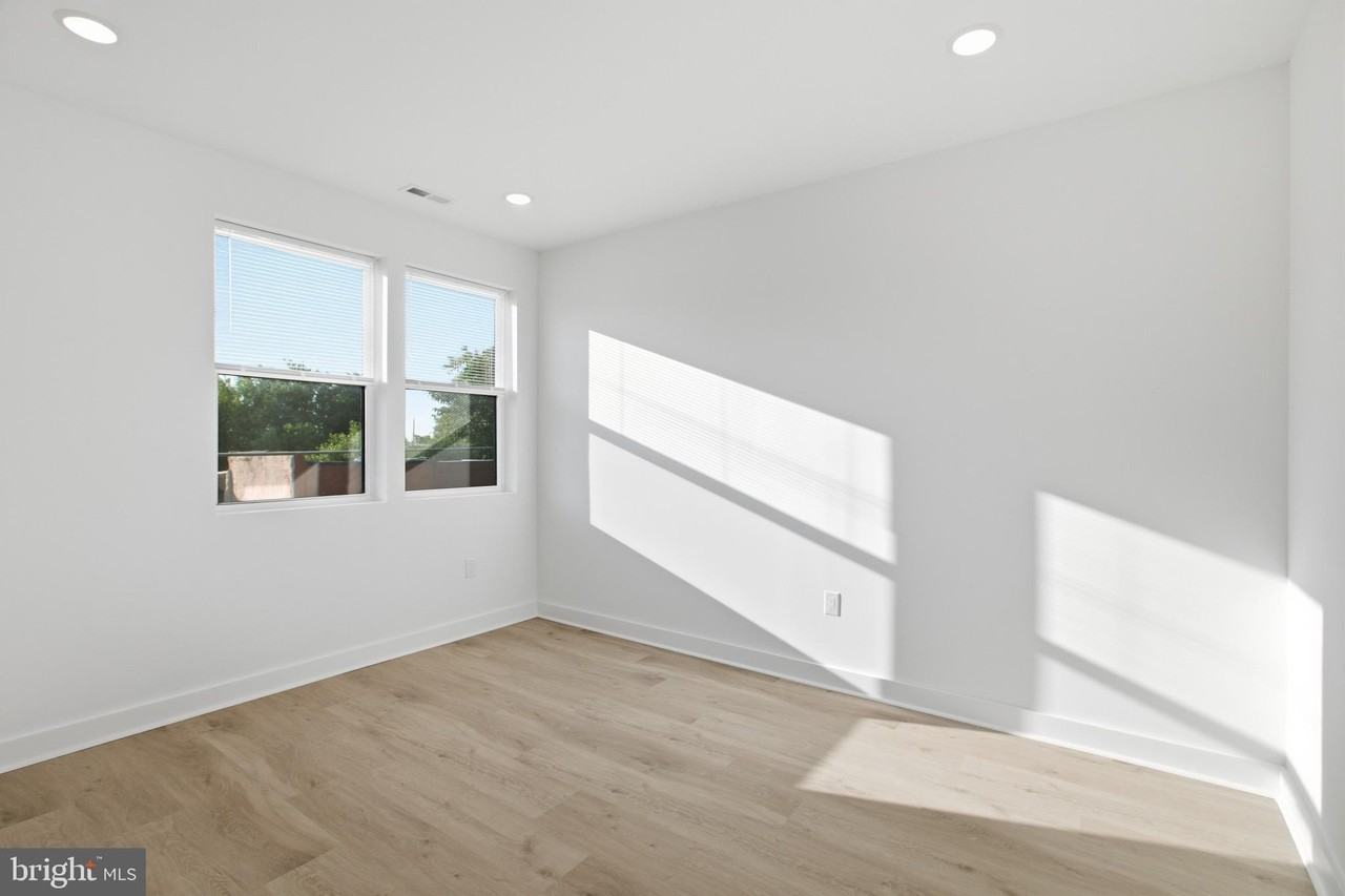 2322 N 5th St #2 - Photo 2 of 17