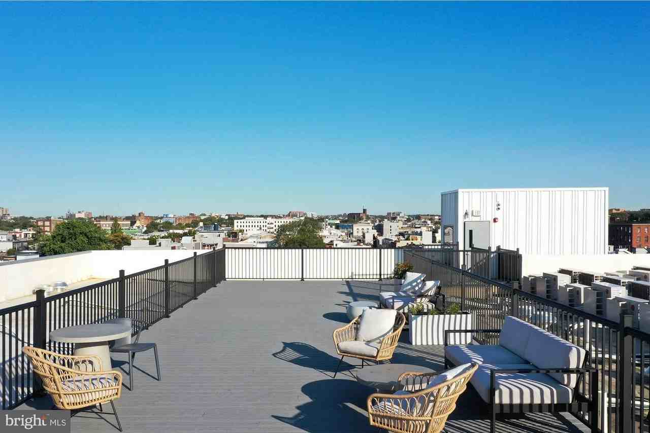 2120 E York St #B503 - Photo 3 of 19