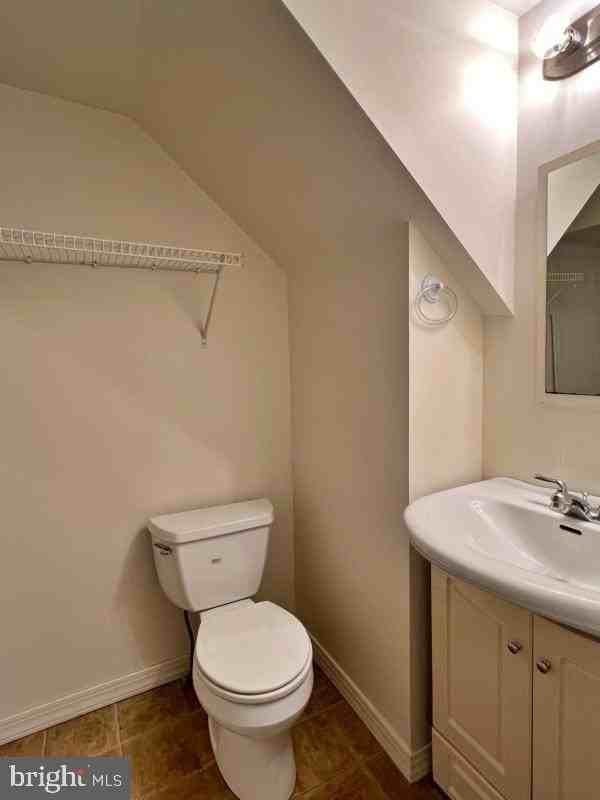 322 Roosevelt Ave #1stFL - Photo 5 of 5