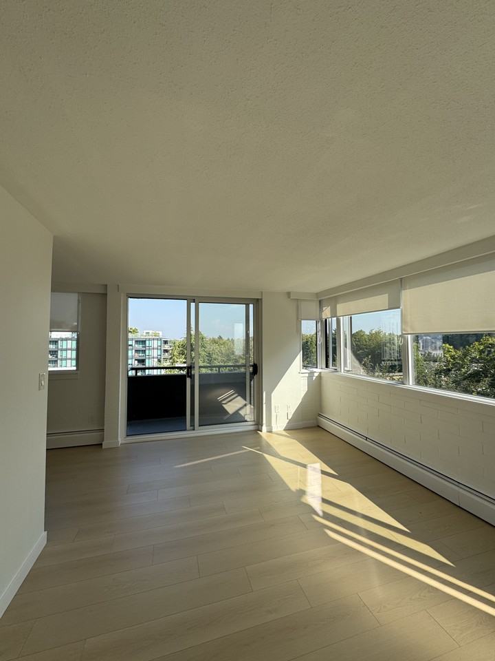 525 West 13th Avenue #1405 - Photo 5 of 5