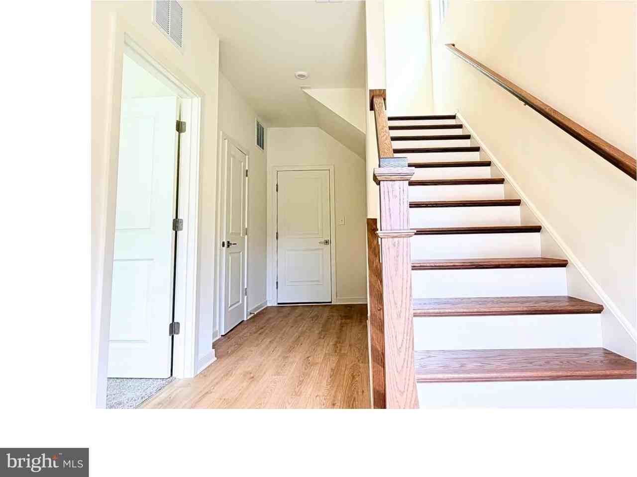 43800 MYSTIC MAROON Terrace - Photo 2 of 23