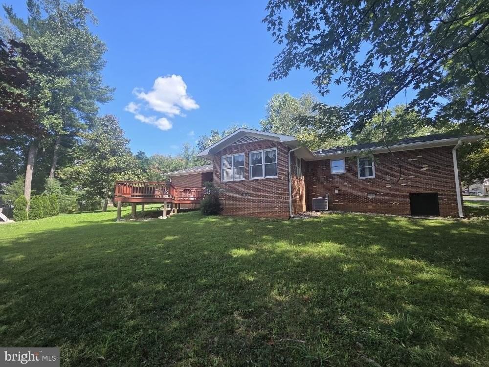 3201 Lakeview Pkwy - Photo 3 of 21
