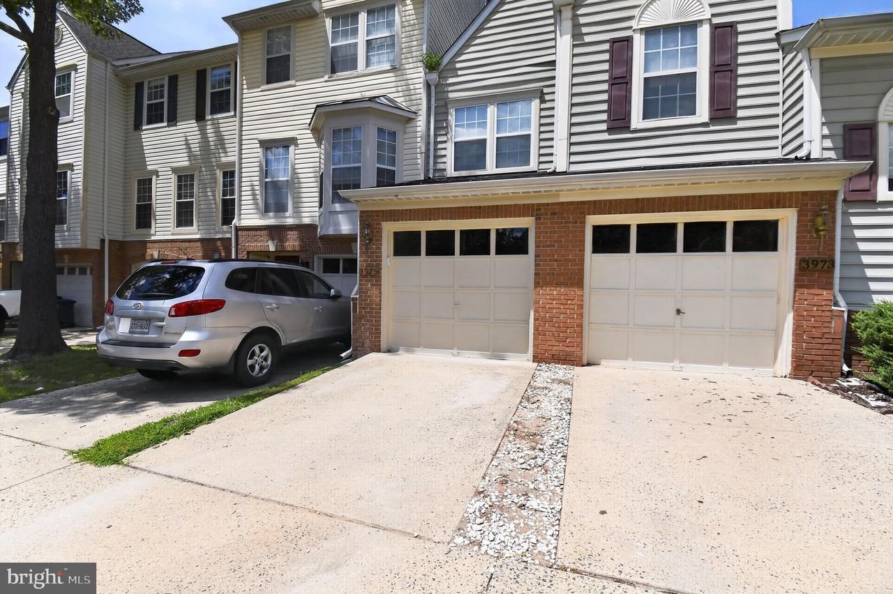 3975 Cressida Pl - Photo 3 of 20