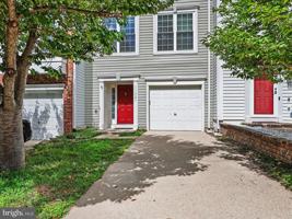 featured image of 11527 Bertram St