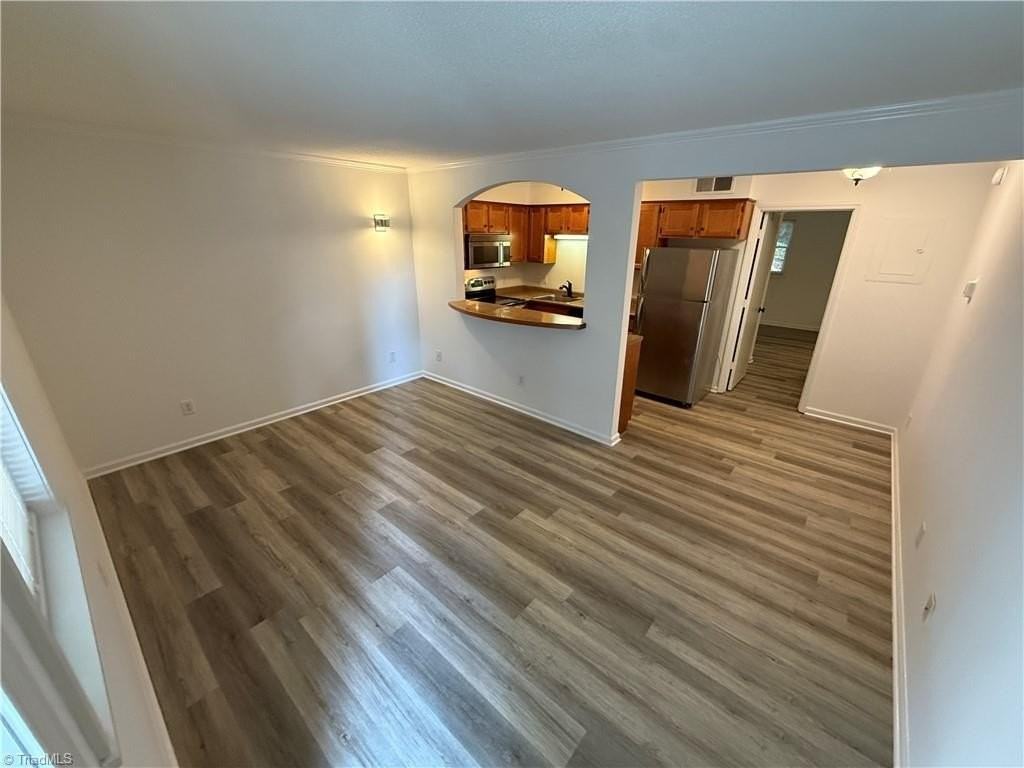 1310 Brookstown Ave #1 - Photo 3 of 9