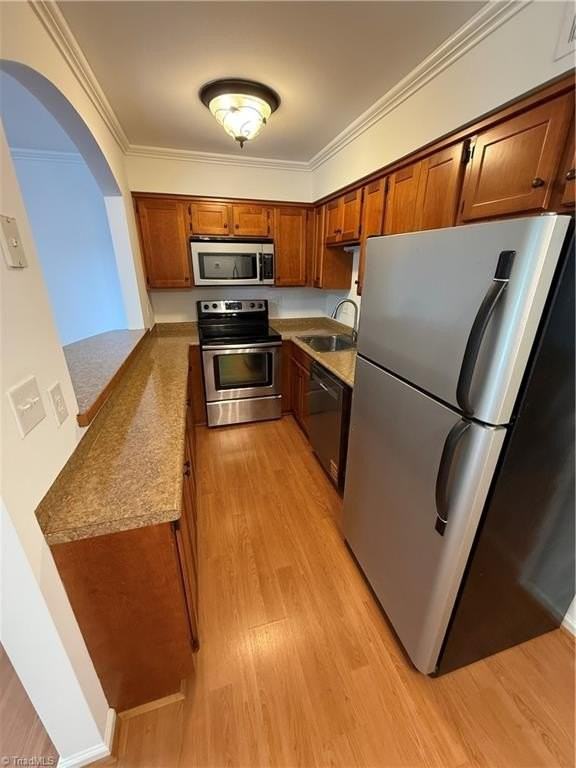1310 Brookstown Ave #8 - Photo 6 of 10