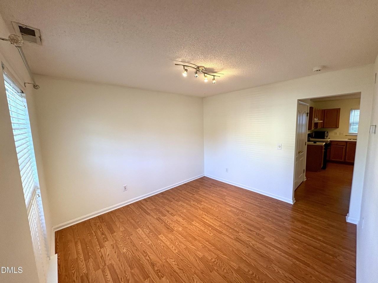 5100 Cardinal Grove Blvd - Photo 4 of 18