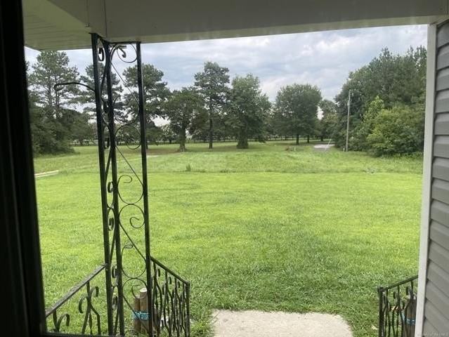 168 W St Johns Church Rd - Photo 6 of 33
