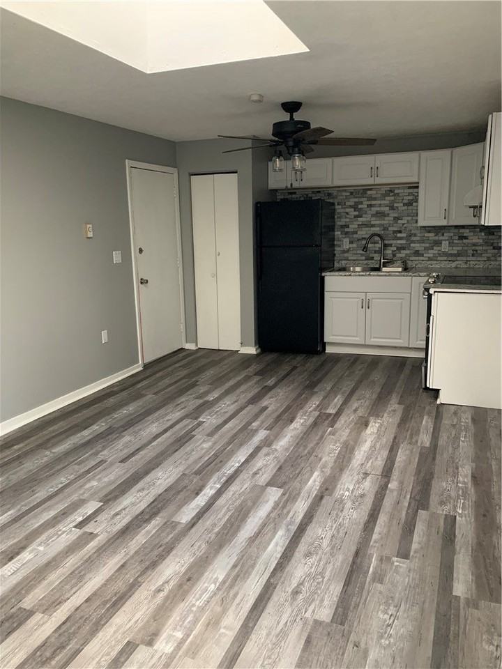 308 S Pittsburgh St #D - Photo 2 of 16