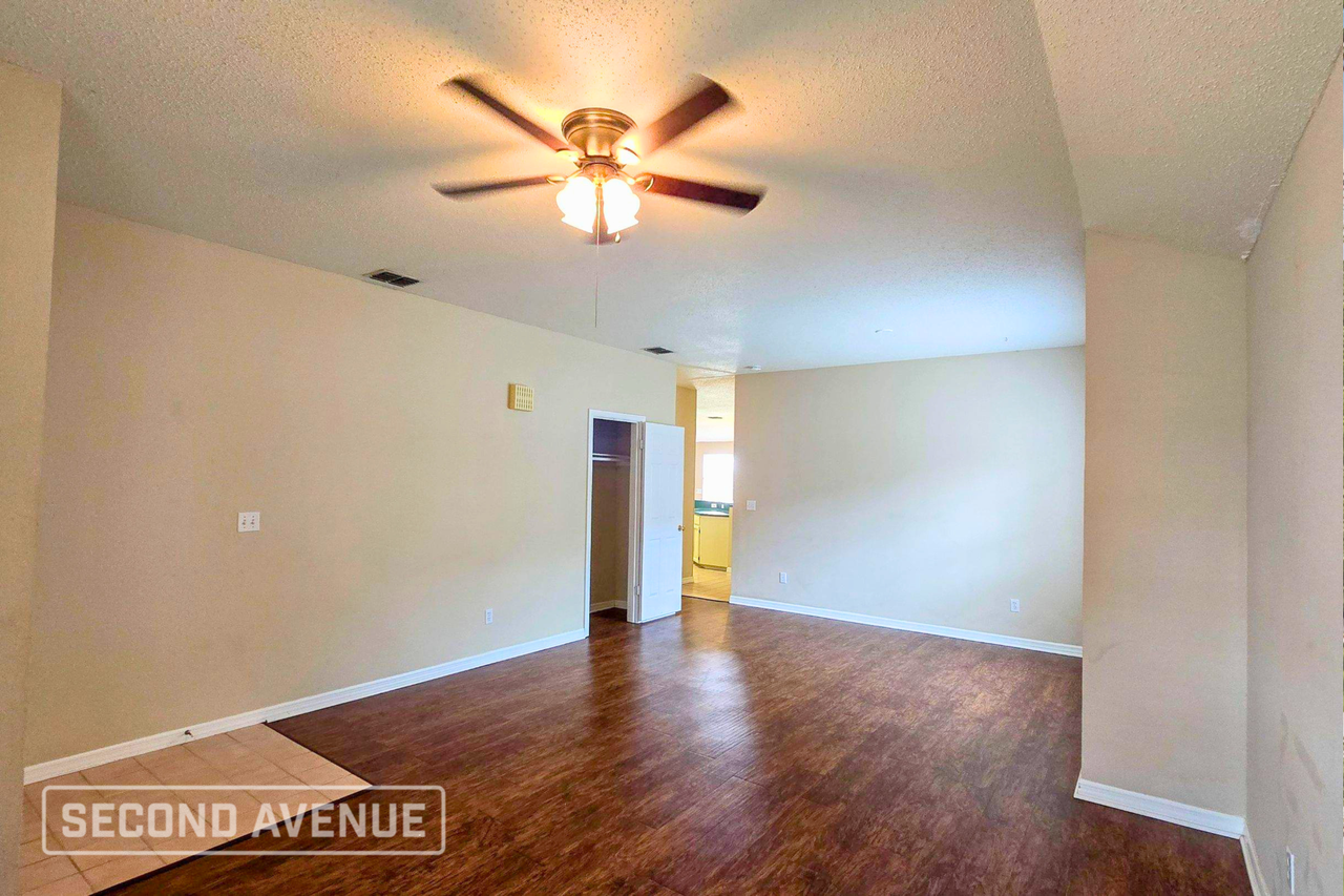 7229 Yaupon Dr - Photo 5 of 23