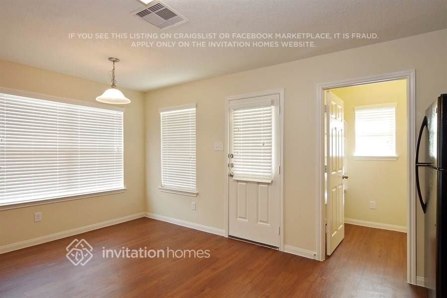 2011 Fairwood Knoll Ln - Photo 6 of 13