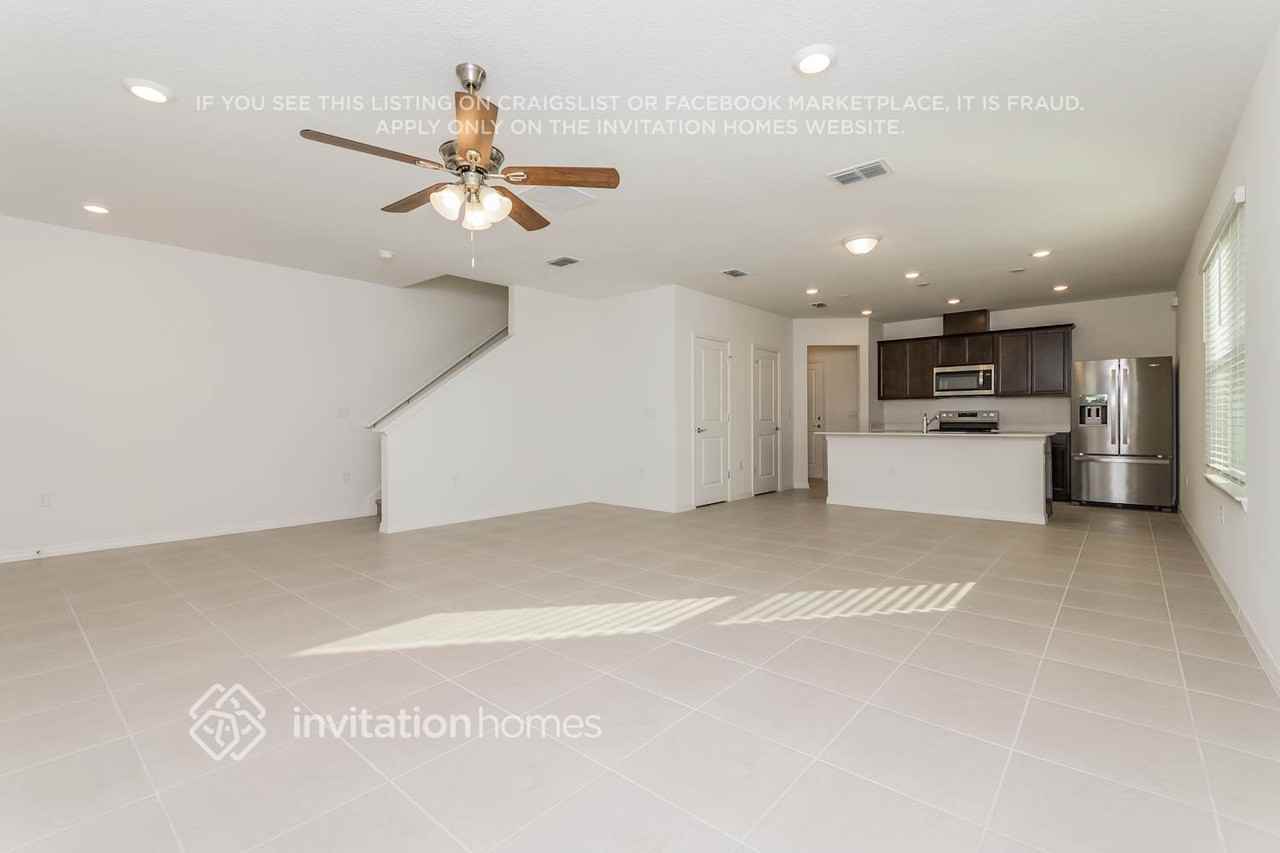 16657 Silver Brook Way - Photo 7 of 20