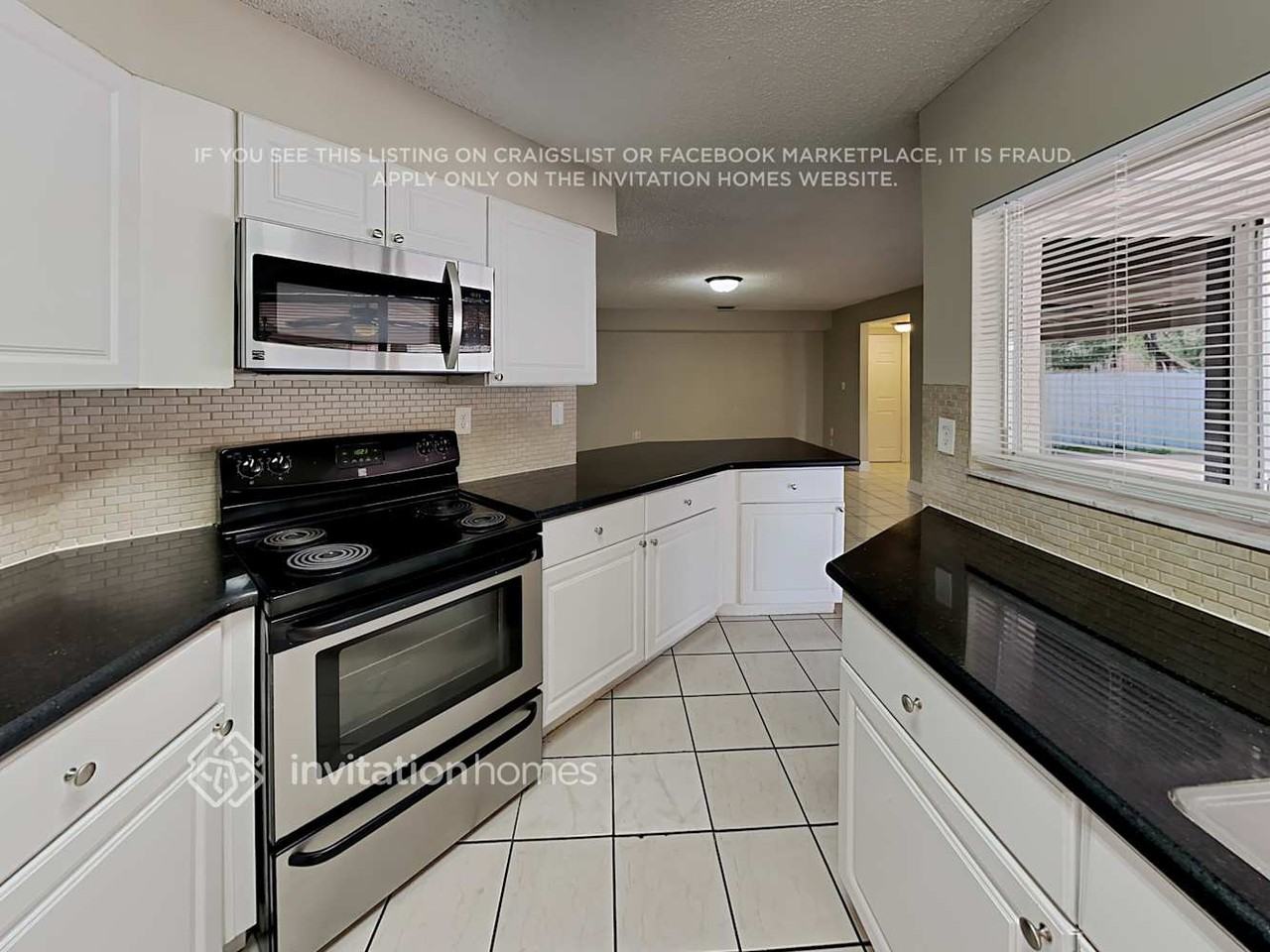 12451 Nw 7th St - Photo 7 of 19