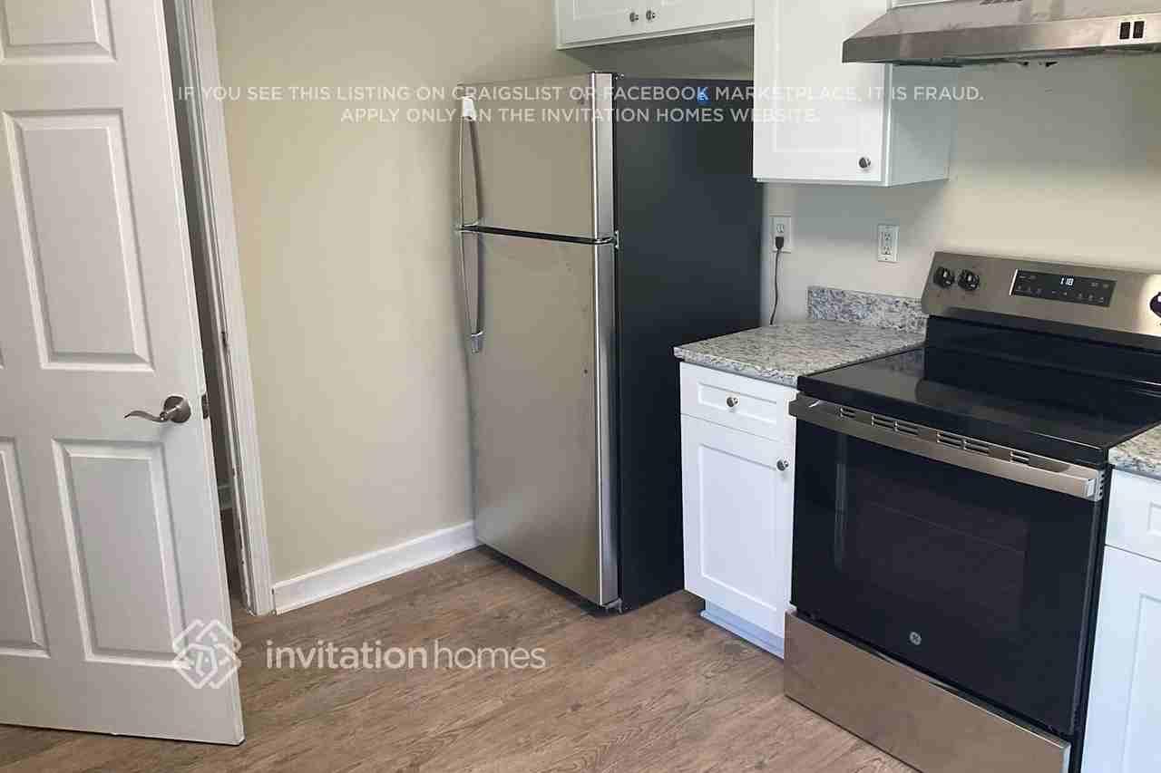 2740 Moon Rd - Photo 5 of 12