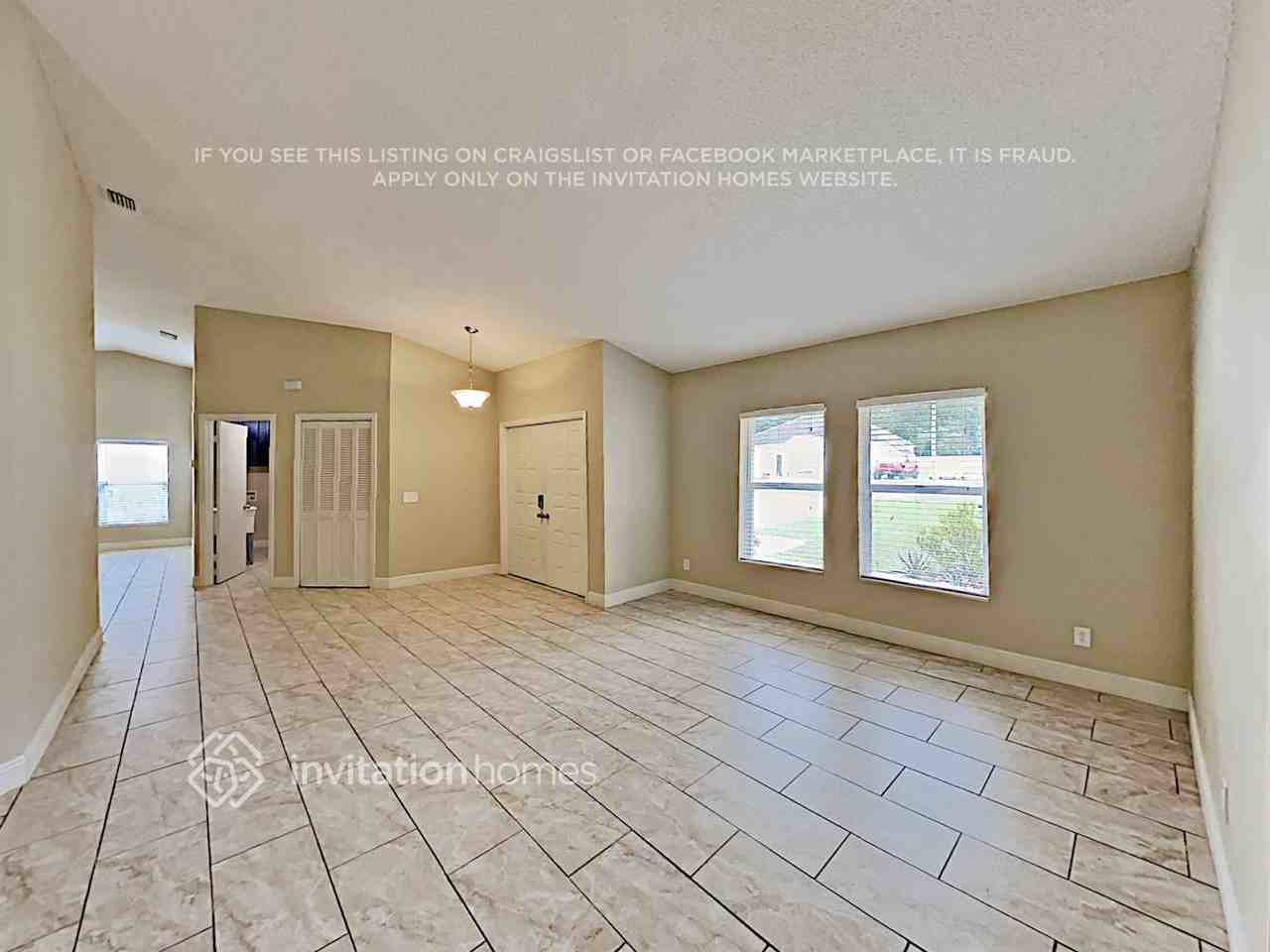 641 Ridgewood St - Photo 3 of 22