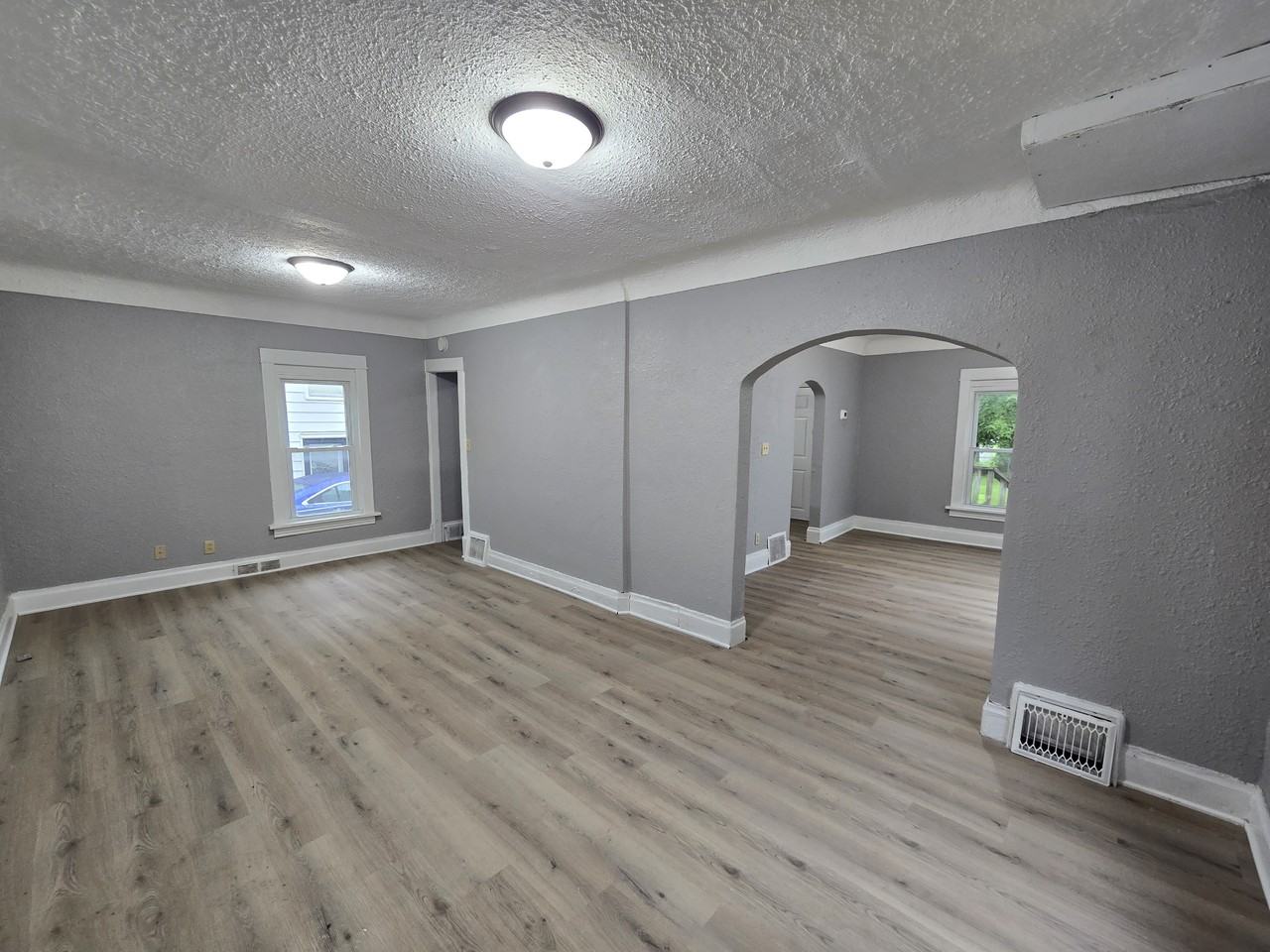 642 Dawson St #1 - Photo 2 of 23
