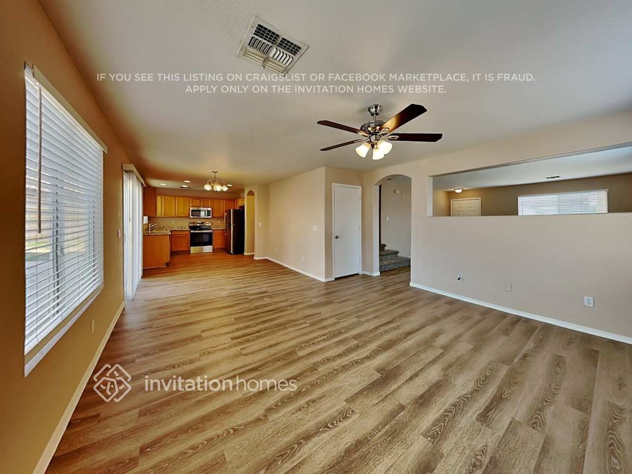 14572 N 154th Ave - Photo 7 of 23