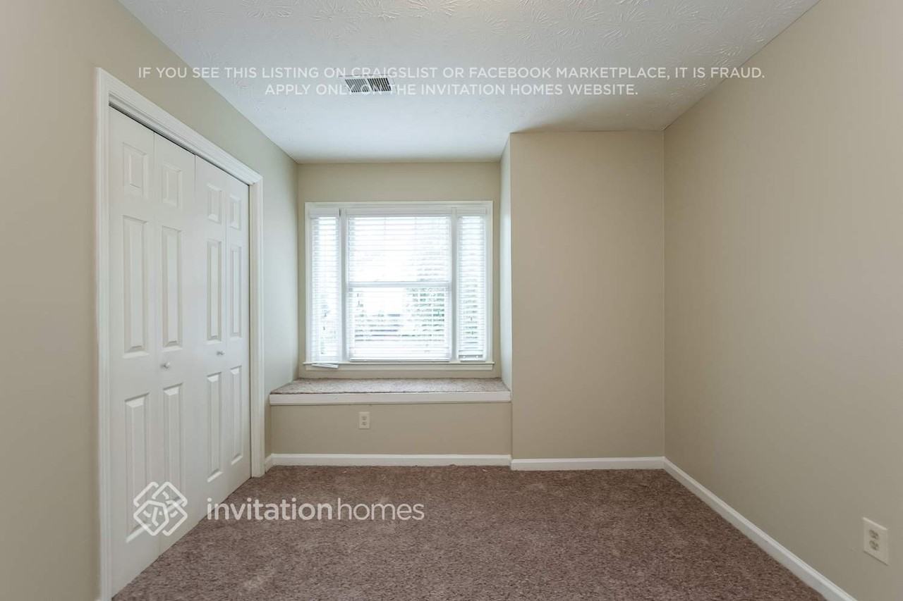 1166 Kings Arm Ct - Photo 5 of 12