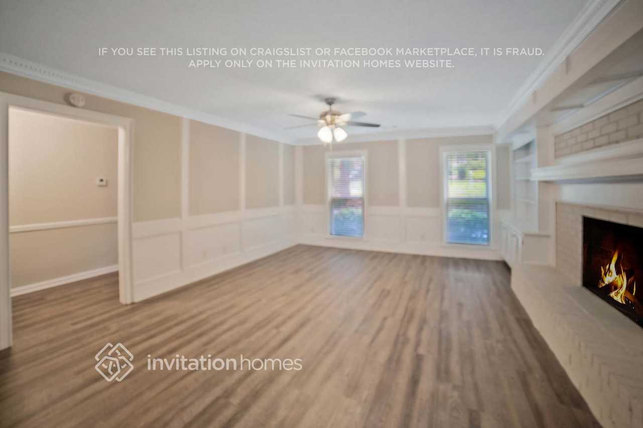 3031 Deanna Way - Photo 4 of 27
