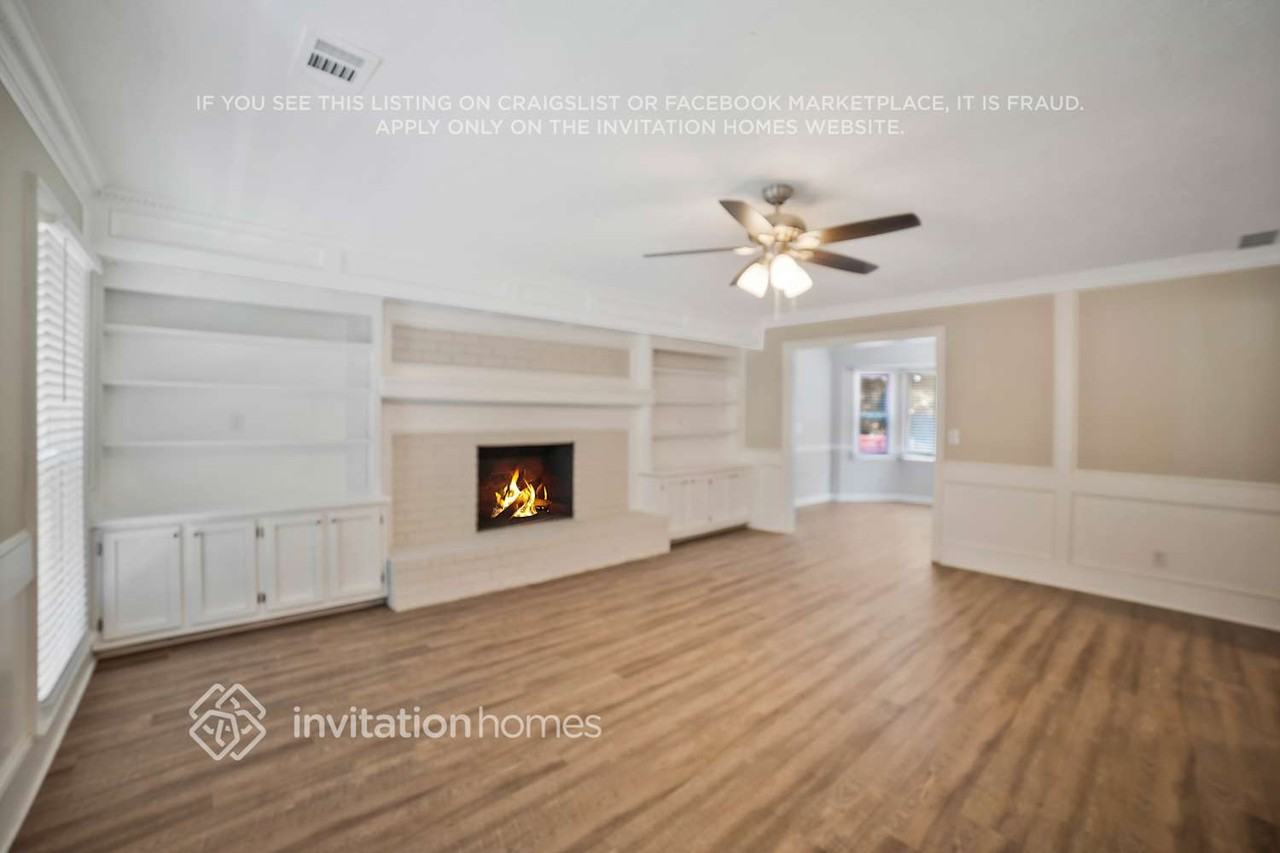 3031 Deanna Way - Photo 6 of 27