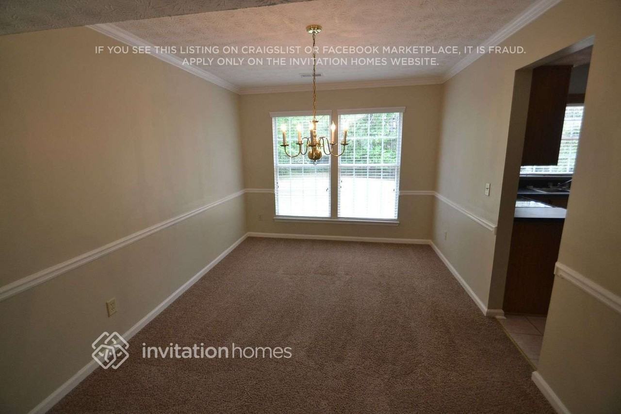 495 Meadowfield Ct - Photo 4 of 17