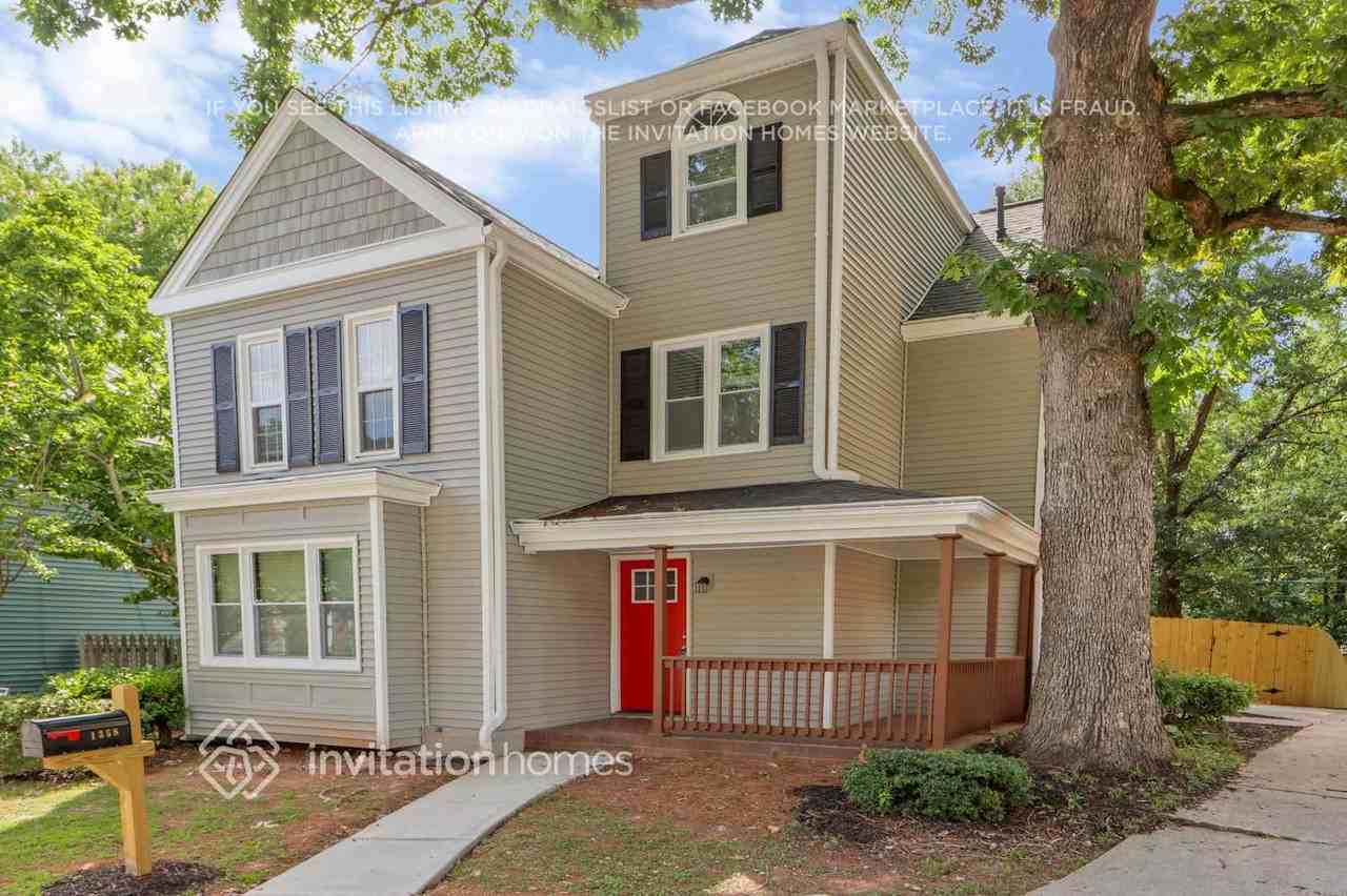 1358 Briers Dr - Photo 3 of 27