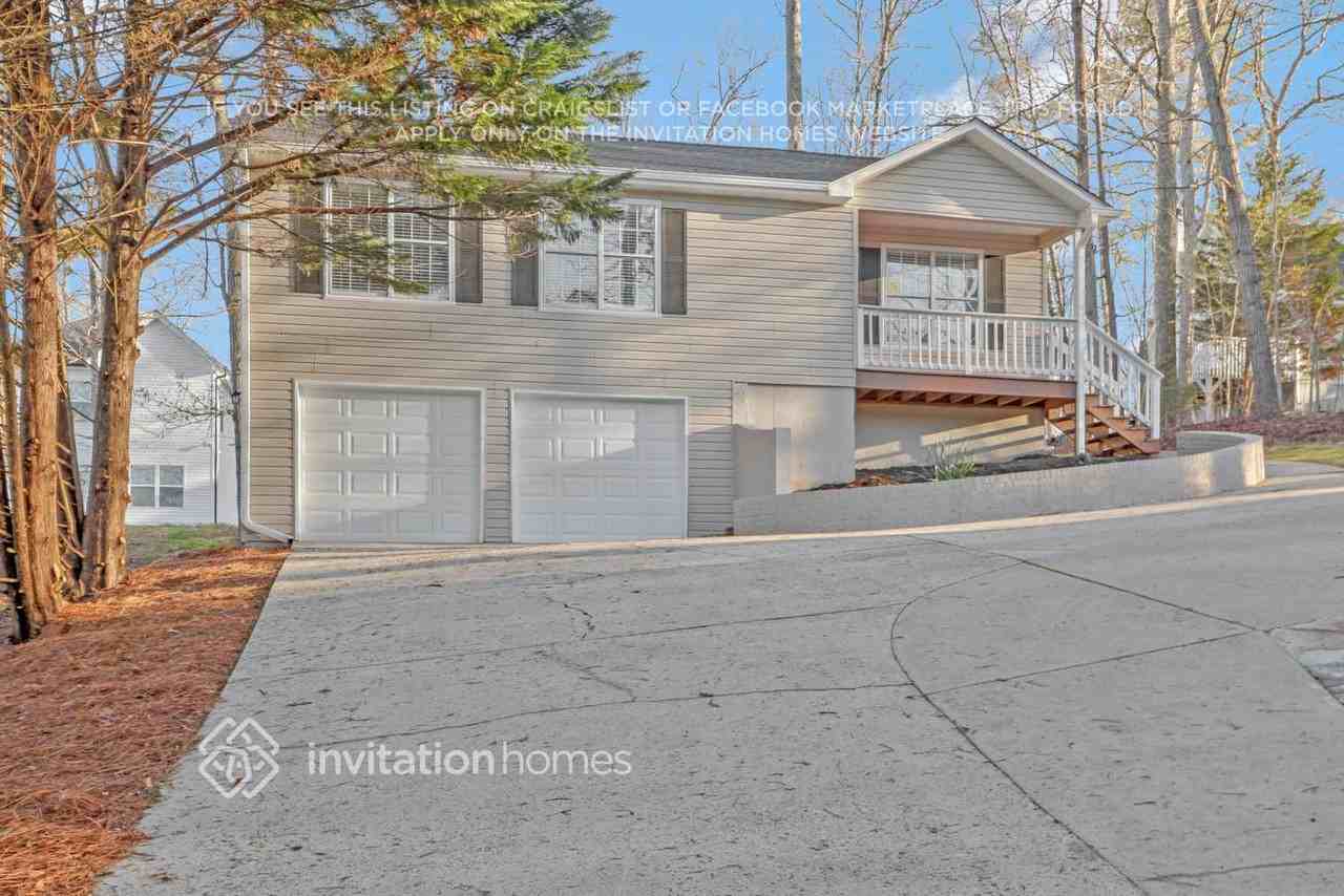 3335 Catalina Dr - Photo 2 of 25