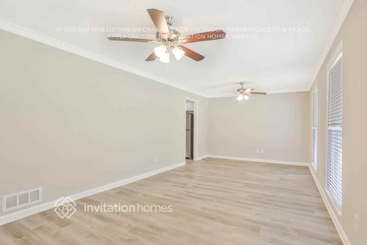 5614 Stewart Mill Rd - Photo 3 of 21
