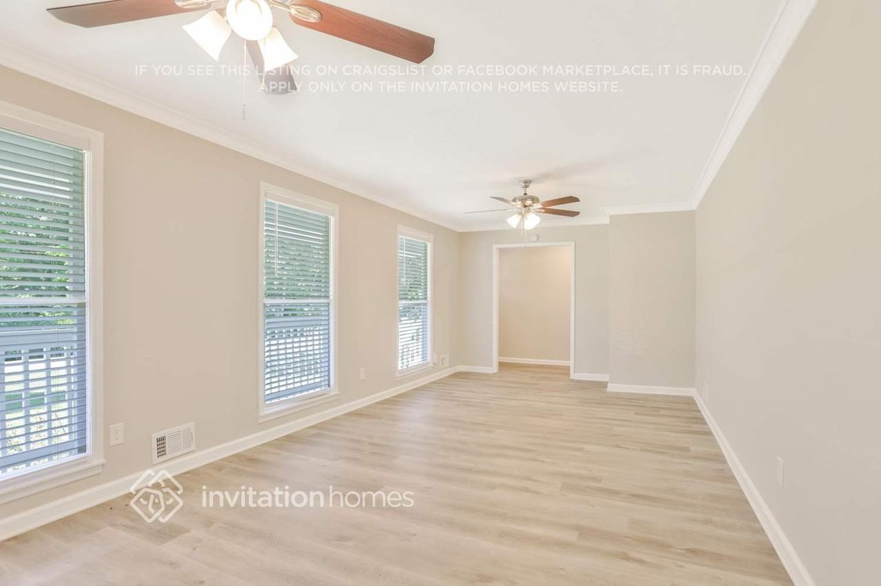 5614 Stewart Mill Rd - Photo 5 of 21