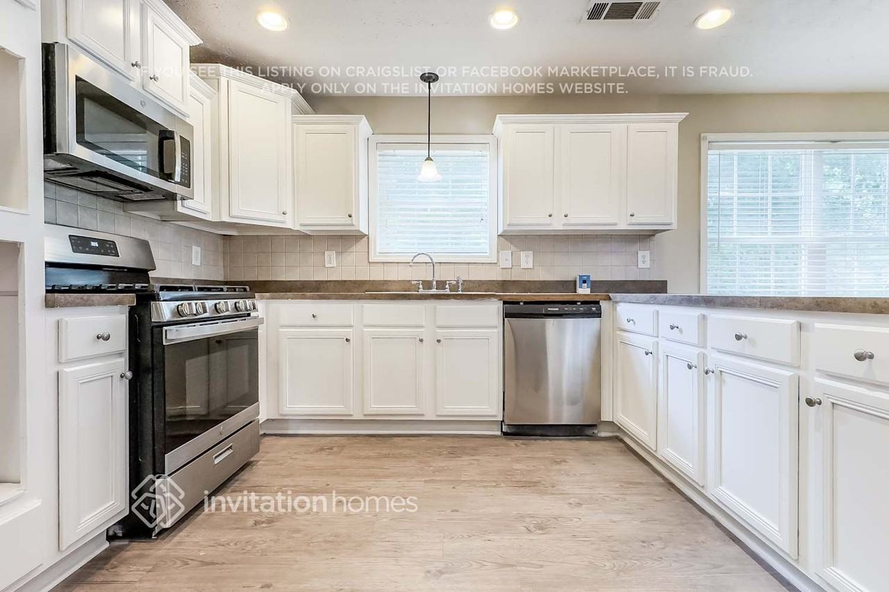 260 Glen Echo Dr - Photo 7 of 18