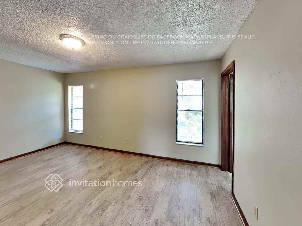 14906 Coldwater Ln - Photo 6 of 19