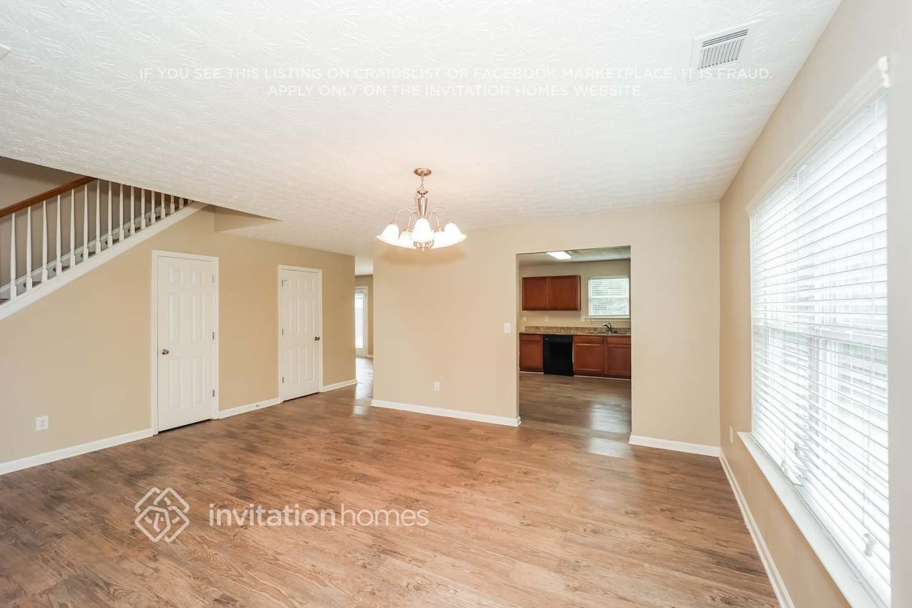 3099 Meadow Point Dr - Photo 7 of 18