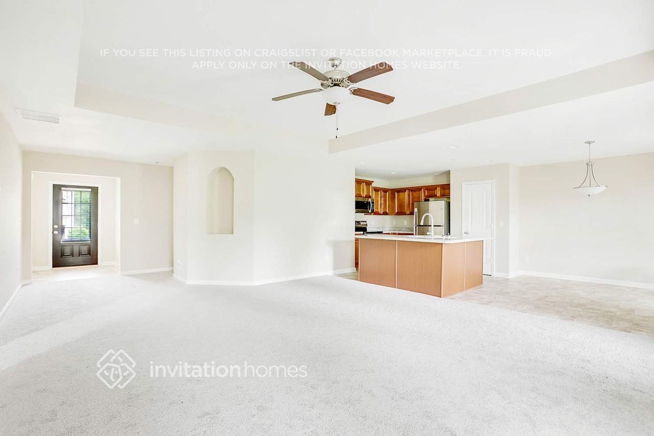 109 Kennedy Ln - Photo 7 of 27
