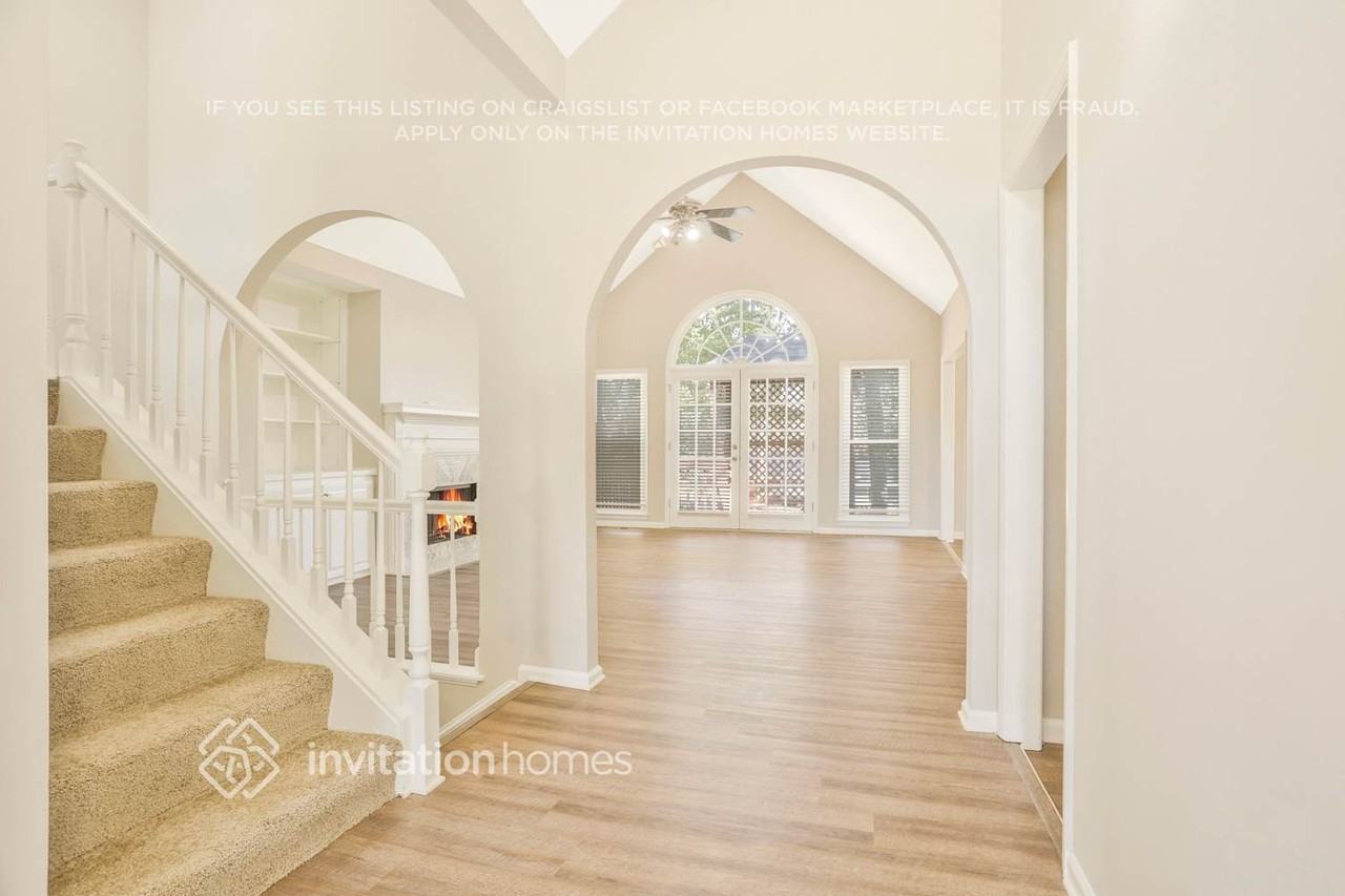 2447 Doubletree Dr Nw - Photo 6 of 28
